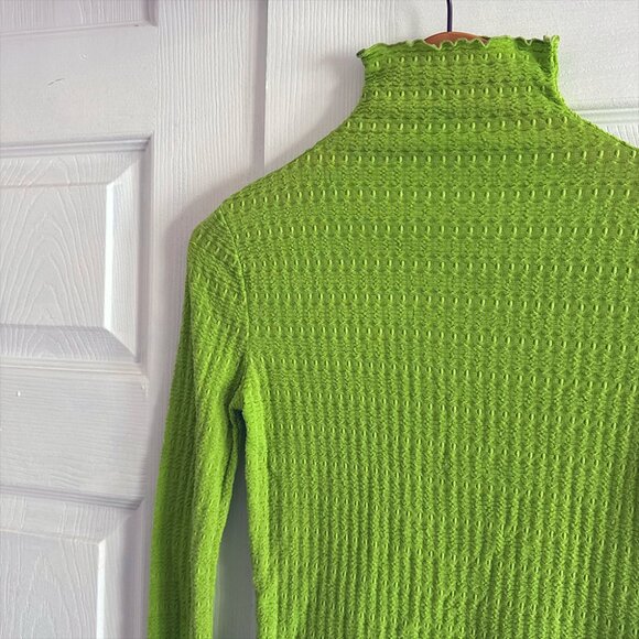 FIND ME NOW Inez Mesh Top In Green XS - Picture 8 of 9